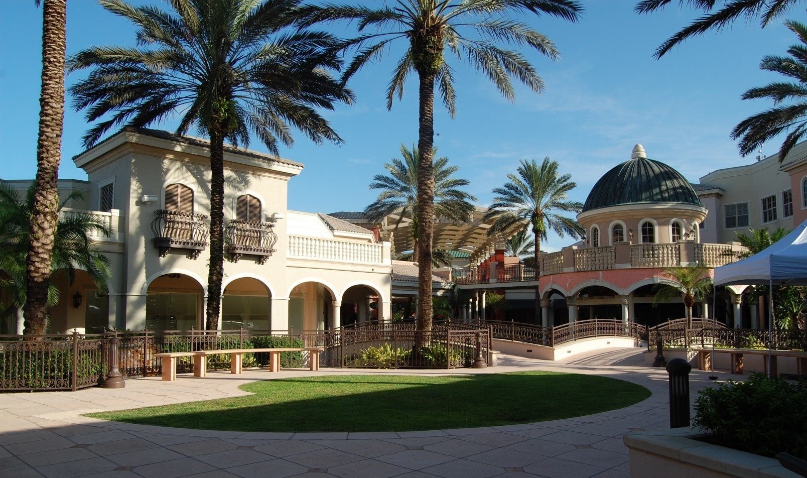 Bonita Bay Luxury Homes